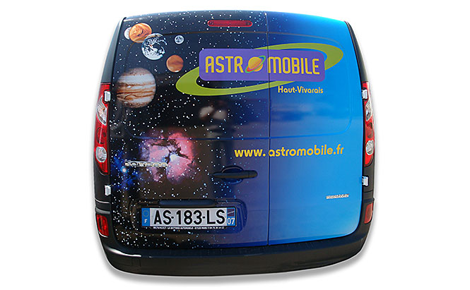 ASTROMOBILE - visuel sur covering automobile - arrière